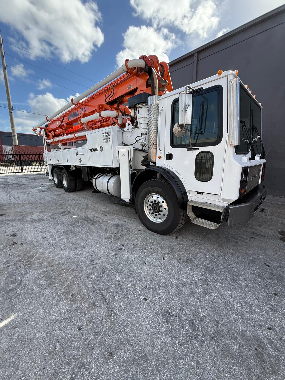 2003 Schwing 2525H-5 39M Concrete Pump | Mack MR688S | 4-Section Boom