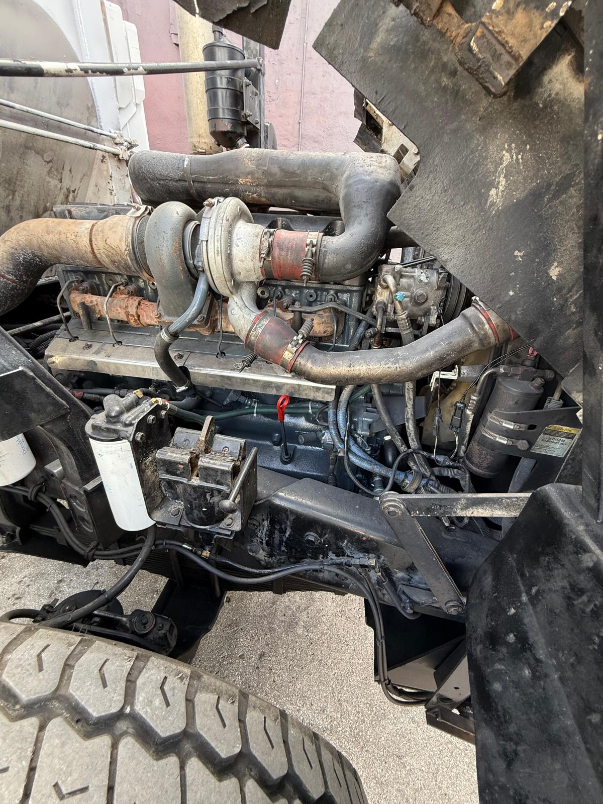 2003 Schwing 2525H-5 39M Concrete Pump | Mack MR688S | 4-Section Boom