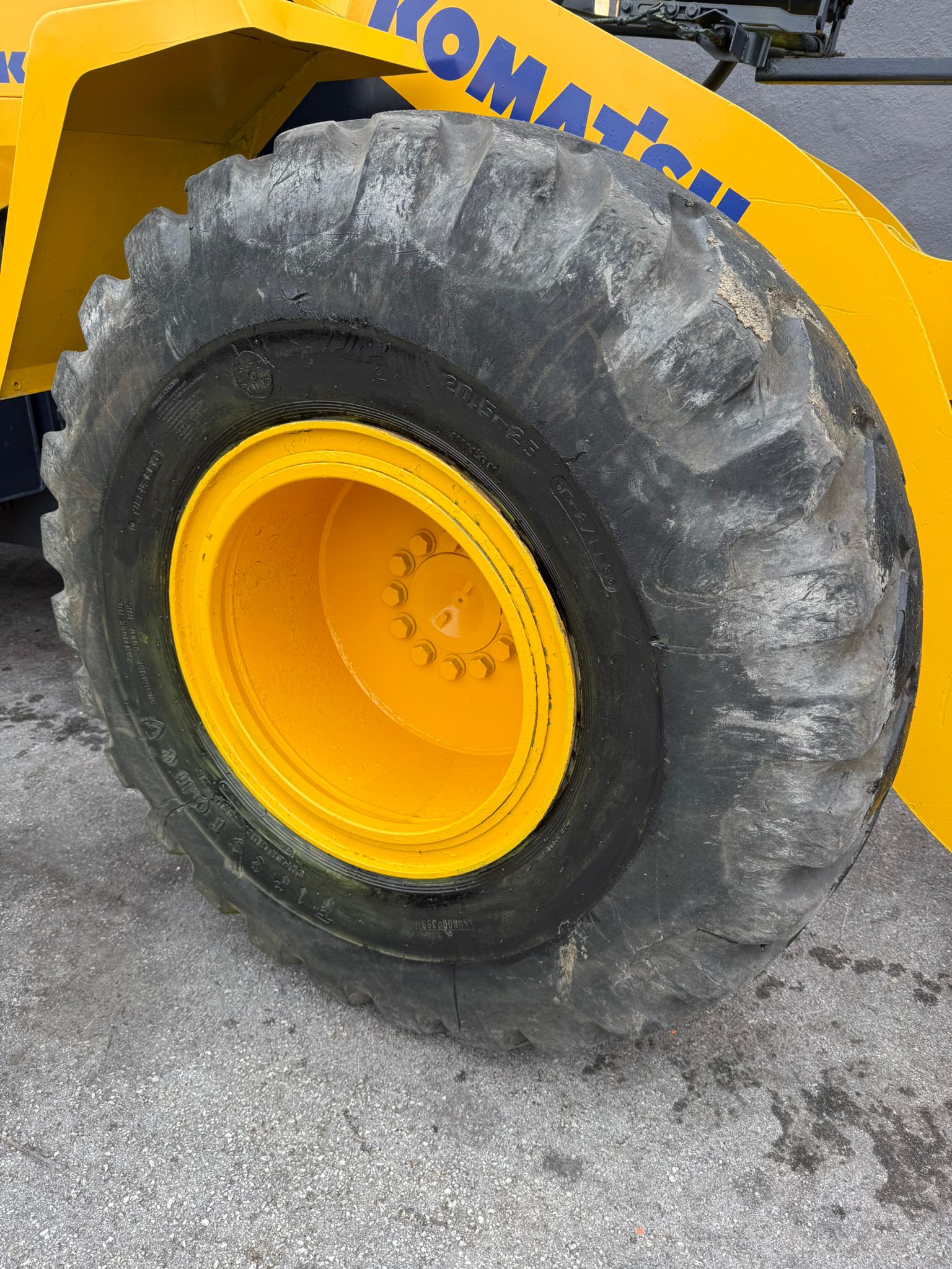 Komatsu WA250-5 Wheel Loader