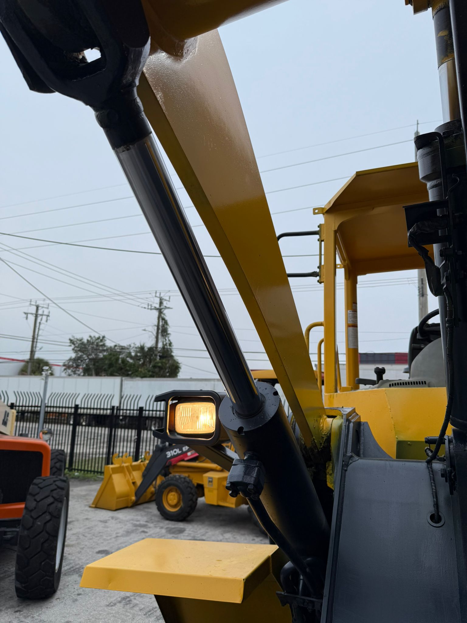 Komatsu WA250-5 Wheel Loader