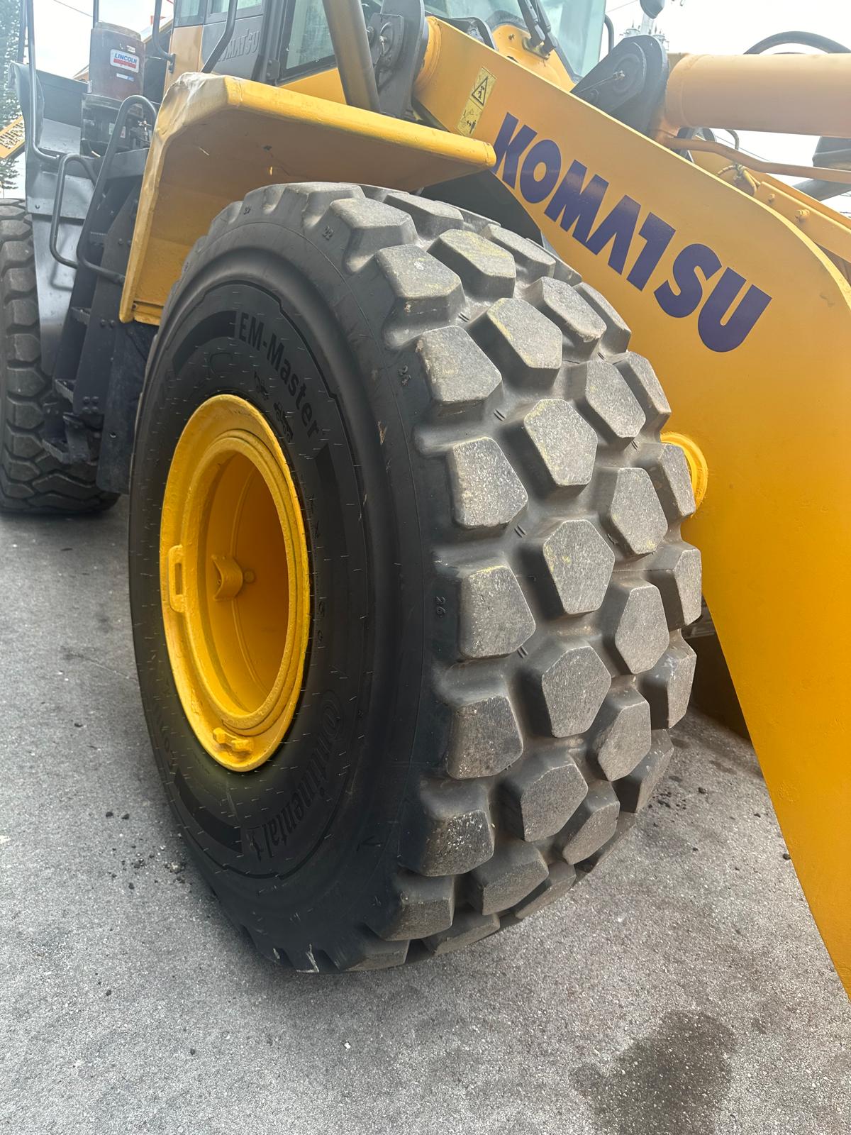 2014 Komatsu WA380-7 Wheel Loader