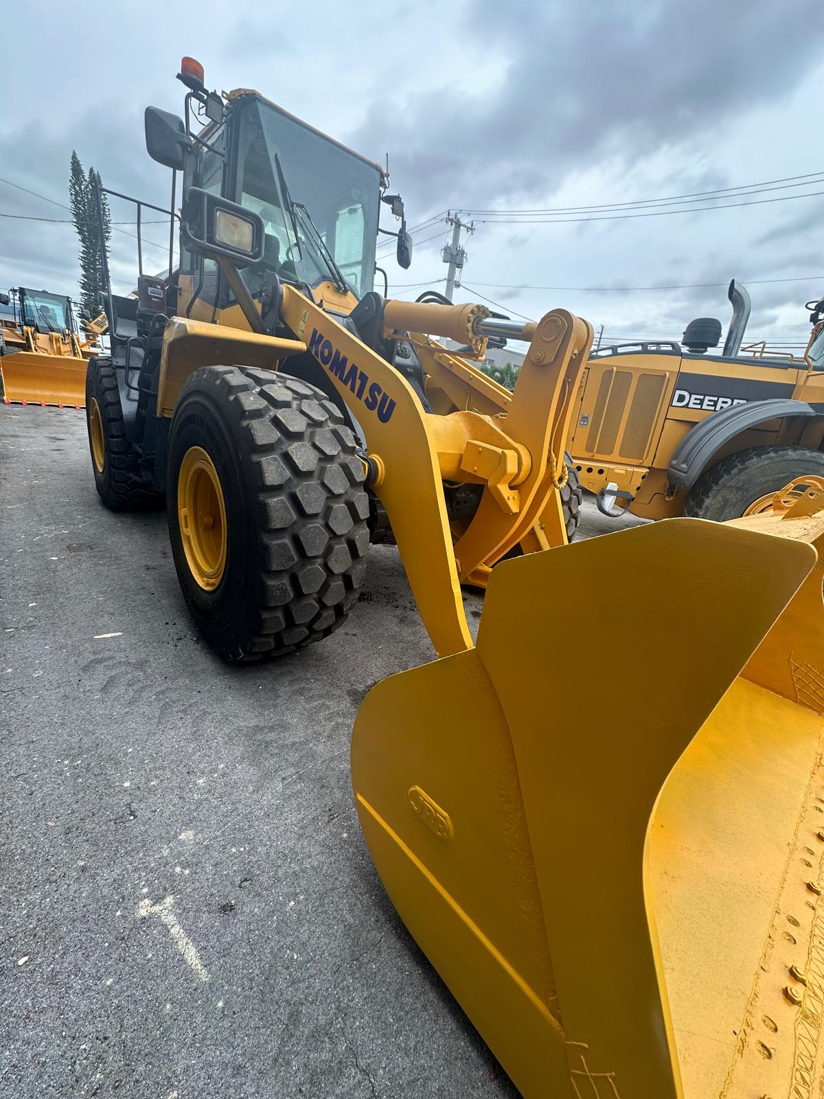 2014 Komatsu WA380-7 Wheel Loader