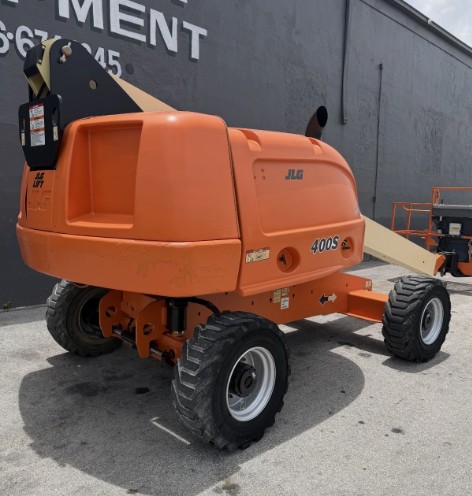 2014 JLG 400S 4WD Diesel Telescopic Boom Lift