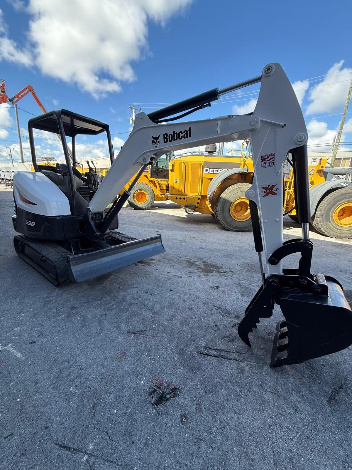 2018 Bobcat E32i Mini Excavator