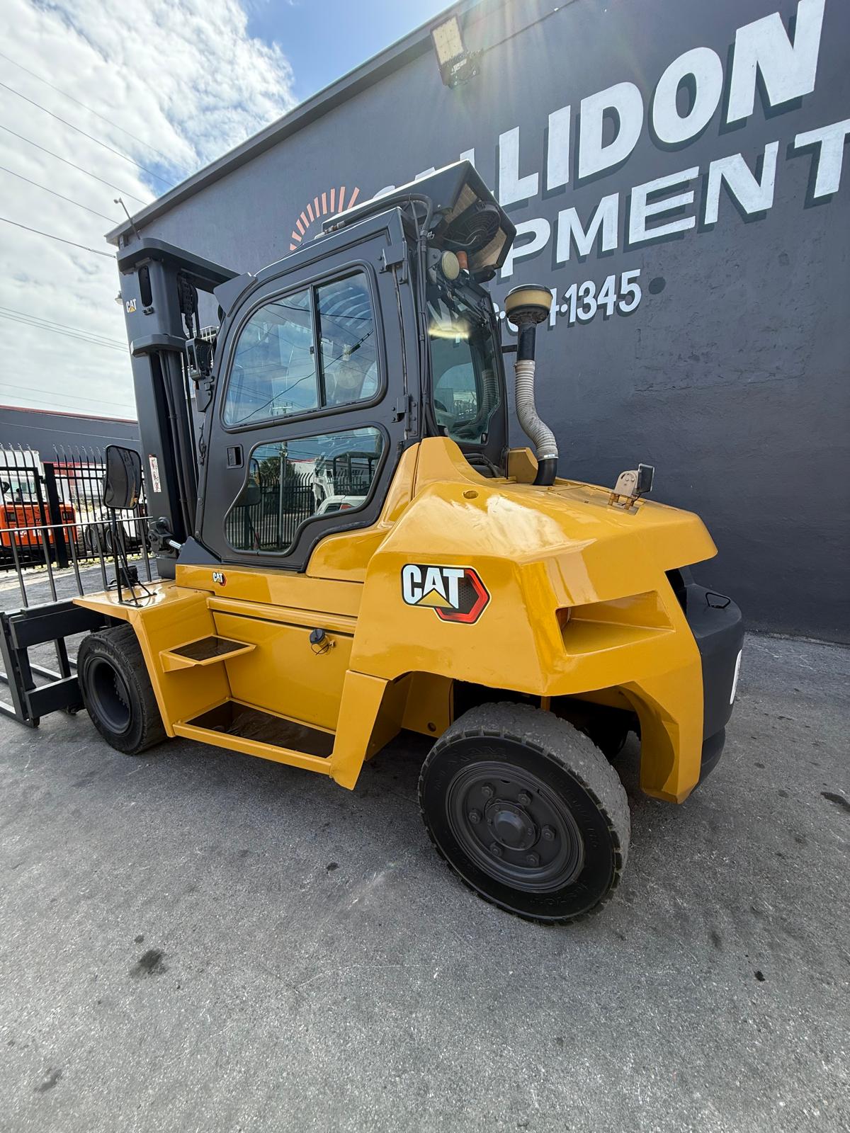 2014 Cat DP70N 12,300 lb Diesel Forklift