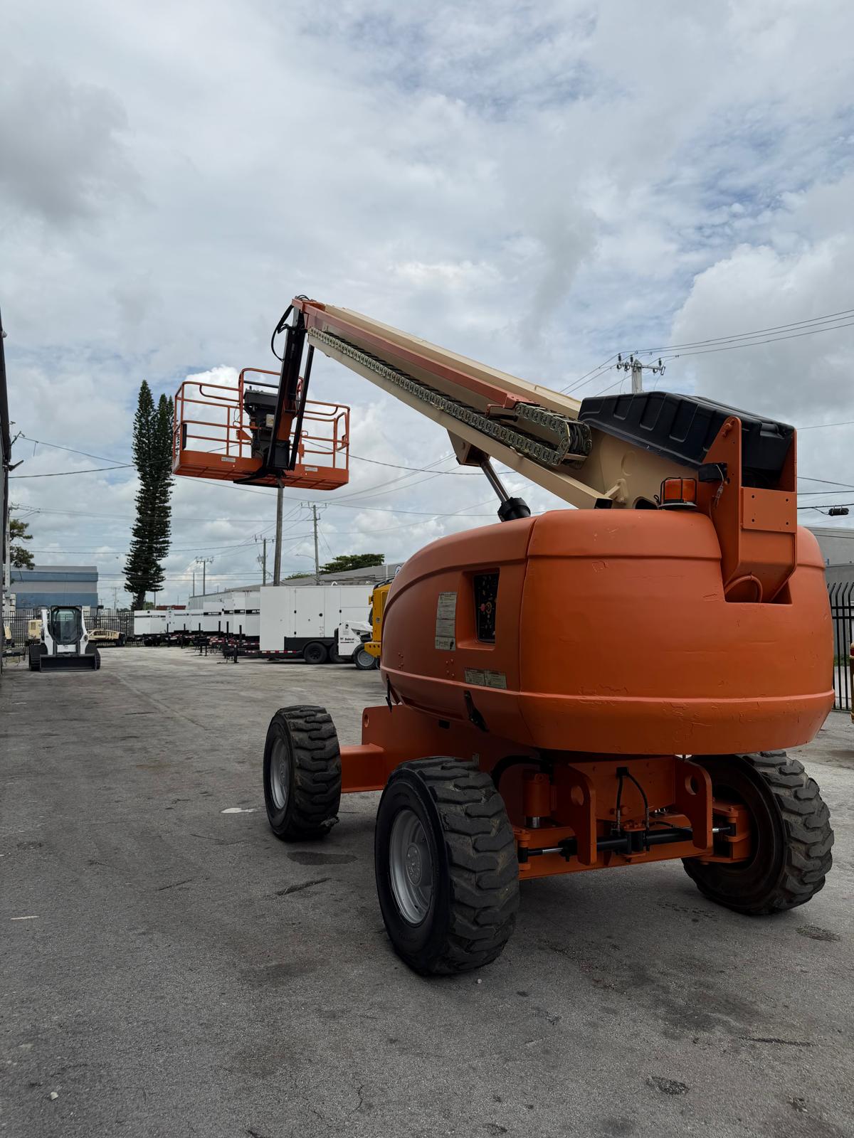 2008 JLG 660SJ 4WD